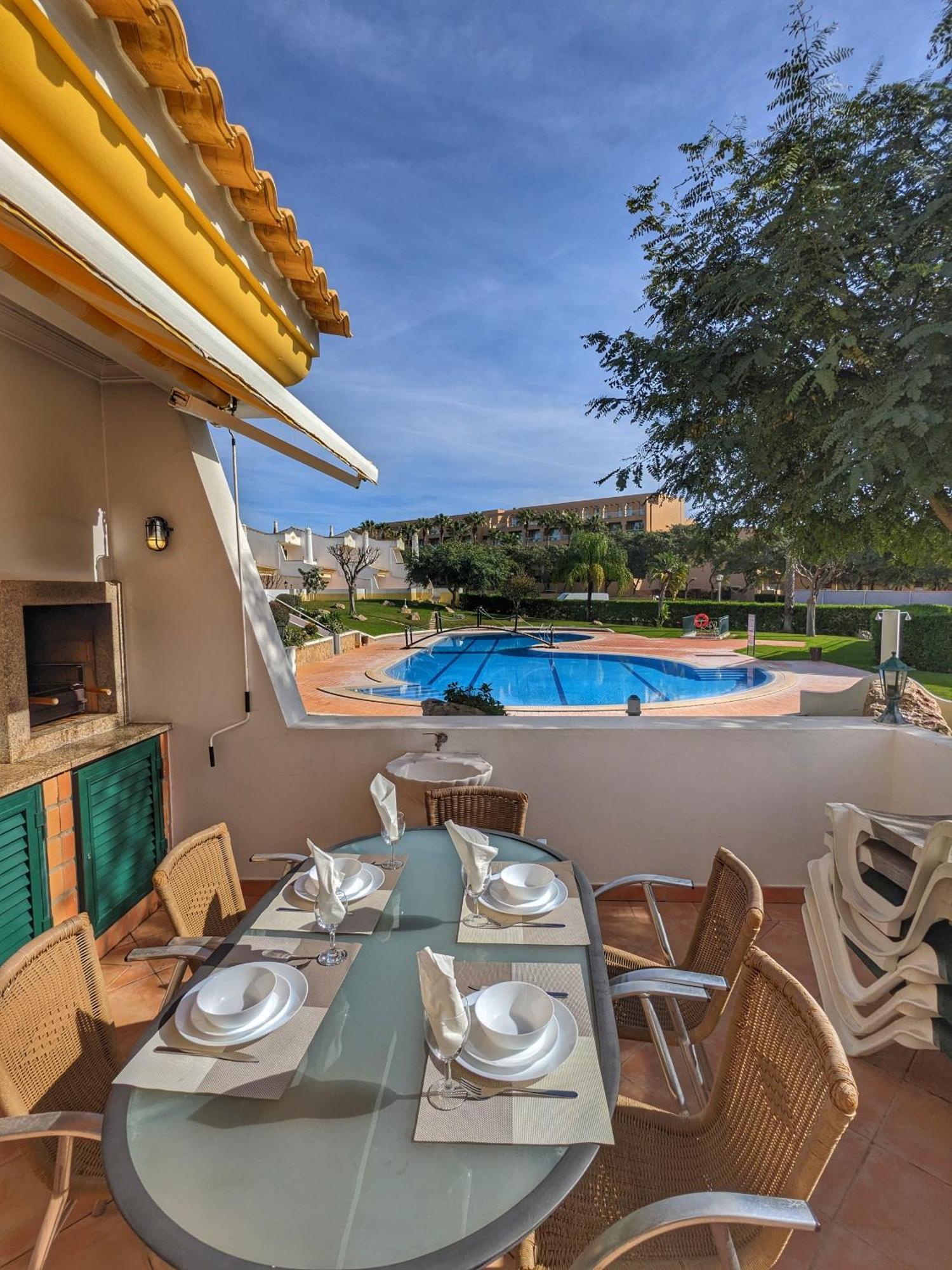 Townhouse 700M From Sao Rafael Beach อัลบูเฟรา ภายนอก รูปภาพ