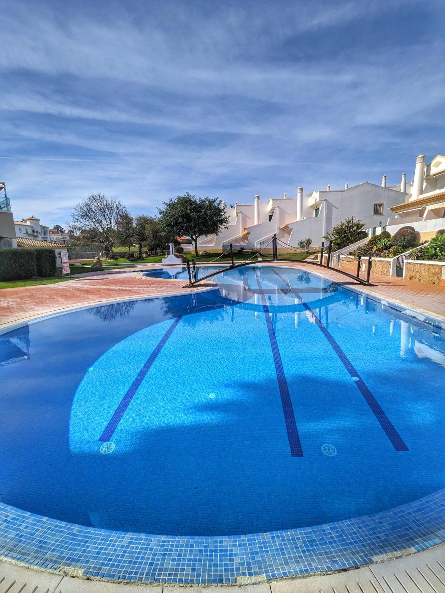 Townhouse 700M From Sao Rafael Beach อัลบูเฟรา ภายนอก รูปภาพ