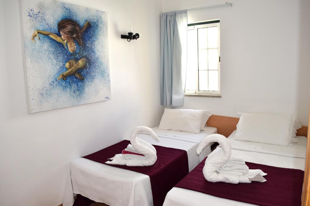 Townhouse 700M From Sao Rafael Beach อัลบูเฟรา ภายนอก รูปภาพ